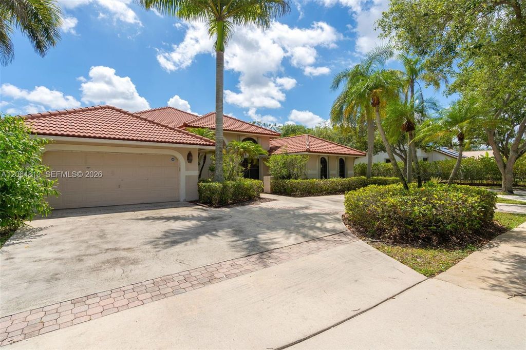 1051 Deerpath Court, Weston, FL 33326