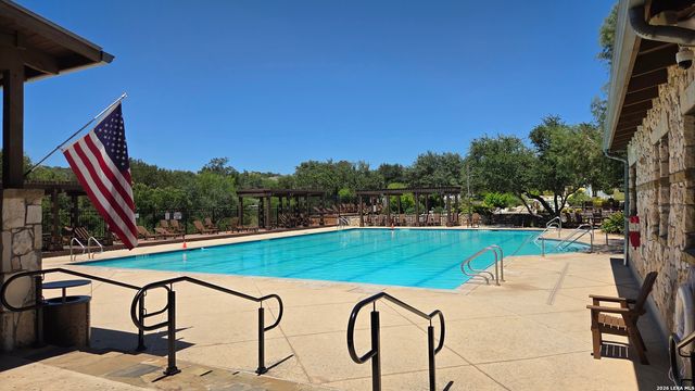 23214 Crest View Way, San Antonio, TX 78261