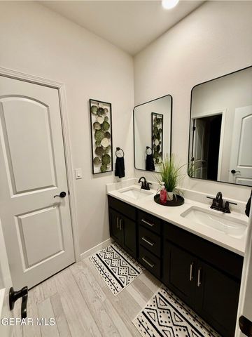 2413 TONY HARPER Street, El Paso, TX 79938