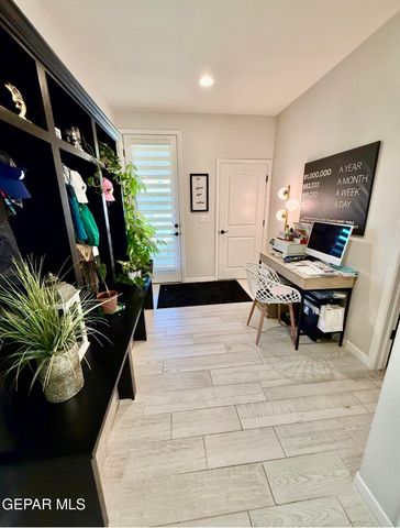 2413 TONY HARPER Street, El Paso, TX 79938