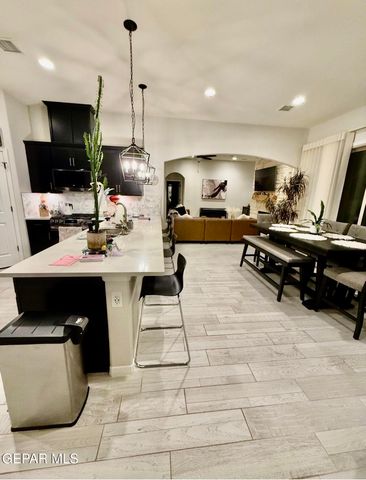 2413 TONY HARPER Street, El Paso, TX 79938