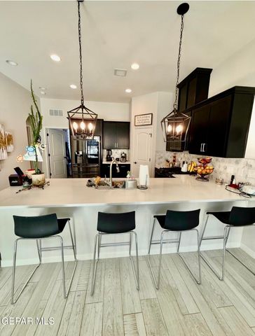 2413 TONY HARPER Street, El Paso, TX 79938