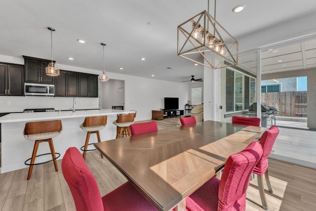 3324 Crooked Bed Way, Folsom, CA 95630