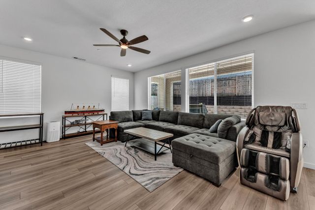 3324 Crooked Bed Way, Folsom, CA 95630