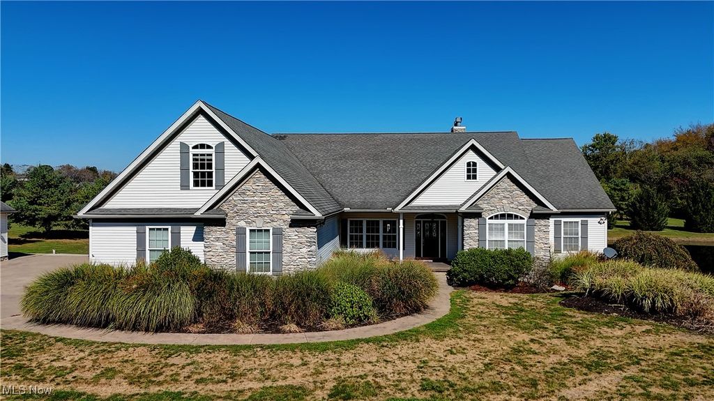 3079 Alexander Road, Randolph, OH 44201