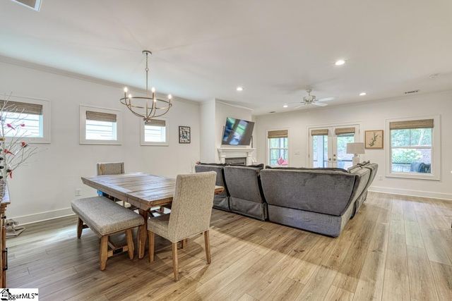 443 Brunswick Lane, Inman, SC 29349