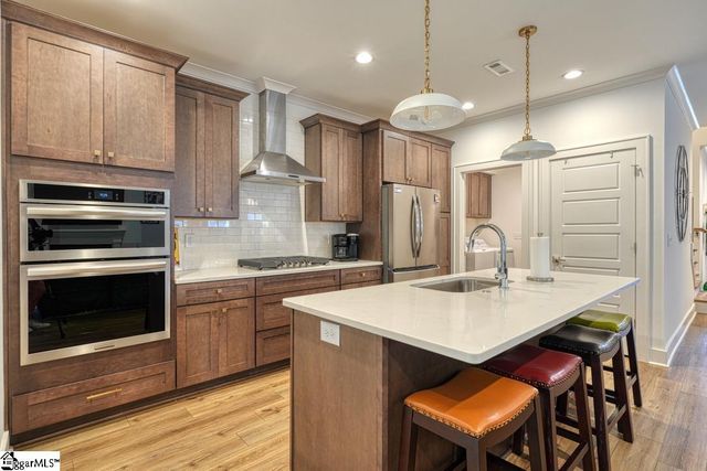 443 Brunswick Lane, Inman, SC 29349