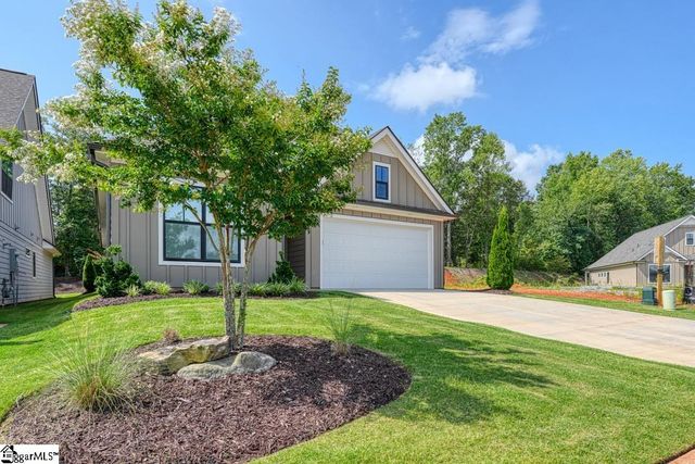 443 Brunswick Lane, Inman, SC 29349