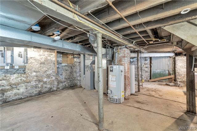 132 Royal Avenue, Buffalo, NY 14207