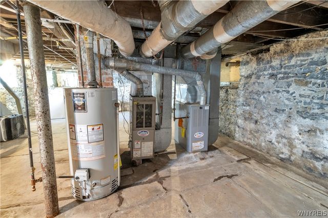 132 Royal Avenue, Buffalo, NY 14207