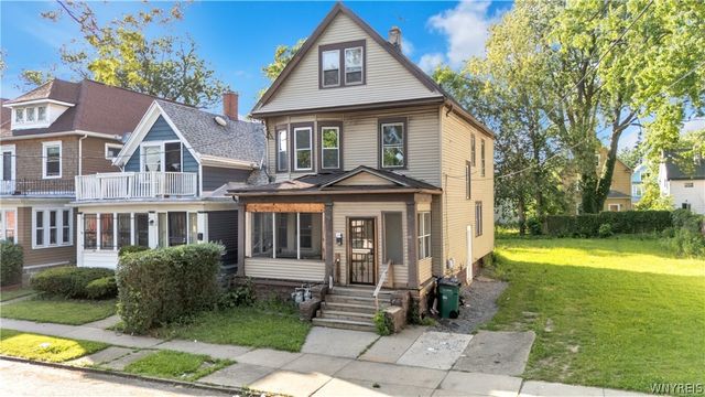 132 Royal Avenue, Buffalo, NY 14207