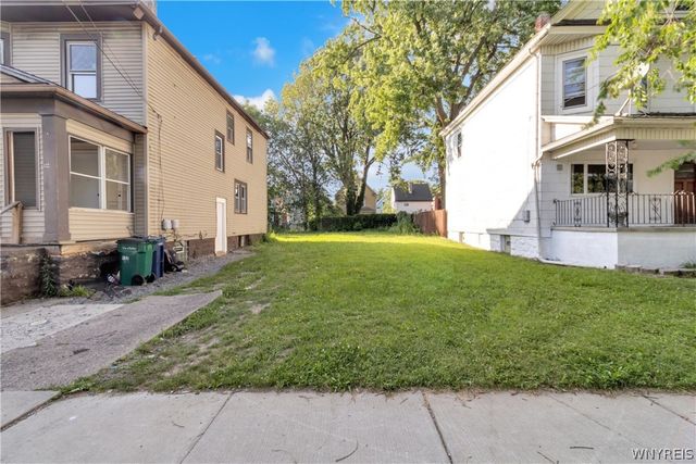 132 Royal Avenue, Buffalo, NY 14207