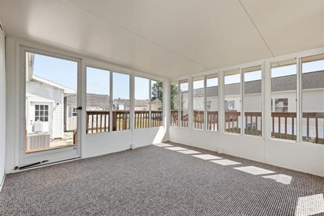 13686 Snapdragon Lane, Cedar Springs, MI 49319