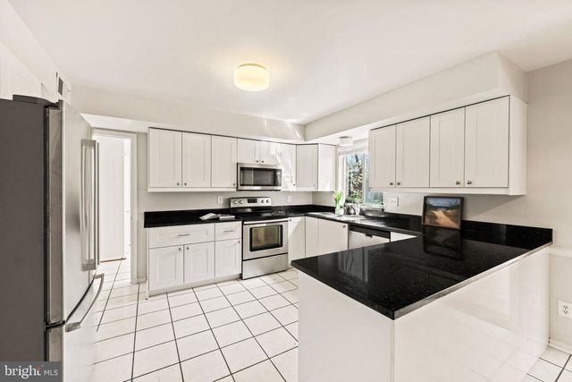 3705 TEMPLETON PL, Alexandria, VA 22304