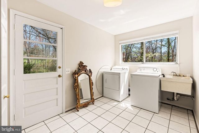 3705 TEMPLETON PL, Alexandria, VA 22304