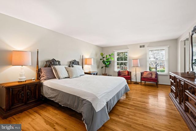 3705 TEMPLETON PL, Alexandria, VA 22304