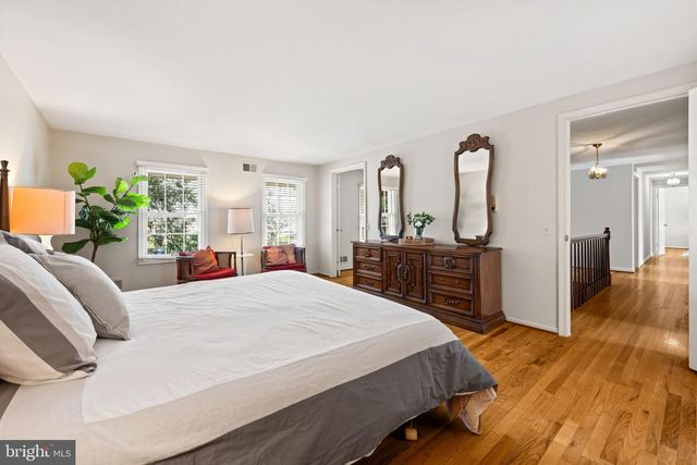 3705 TEMPLETON PL, Alexandria, VA 22304