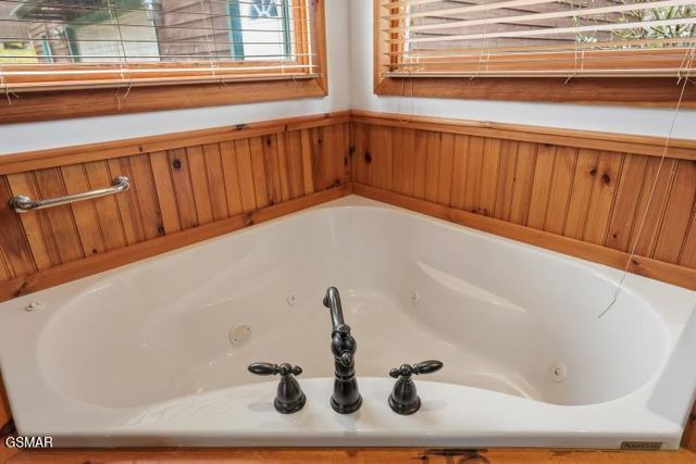 4120 Burning Tree Lane, Sevierville, TN 37862