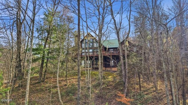 4120 Burning Tree Lane, Sevierville, TN 37862