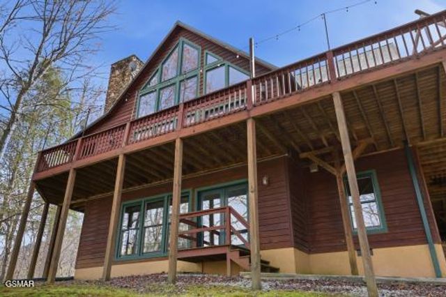 4120 Burning Tree Lane, Sevierville, TN 37862
