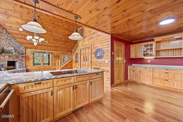 4120 Burning Tree Lane, Sevierville, TN 37862