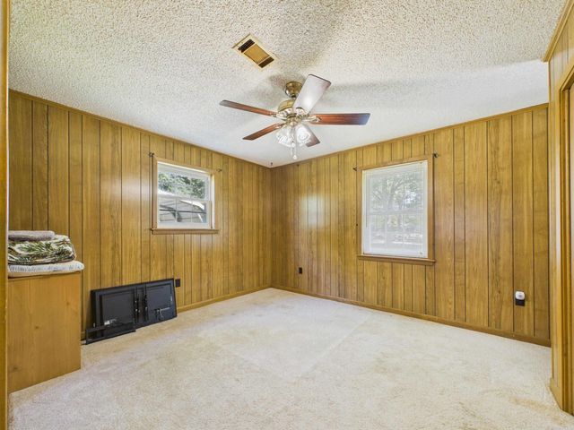 402 W Barnett Street, Kensett, AR 72082