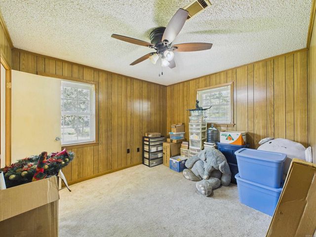 402 W Barnett Street, Kensett, AR 72082