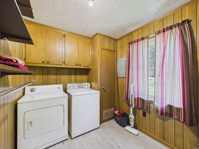 402 W Barnett Street, Kensett, AR 72082