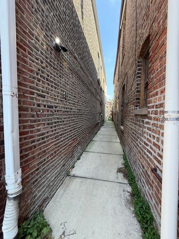 2332 W 24th Place, Chicago, IL 60608