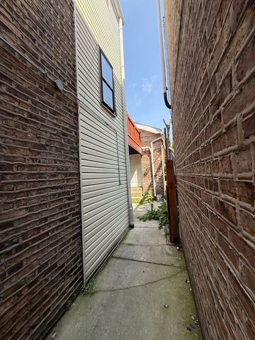 2332 W 24th Place, Chicago, IL 60608