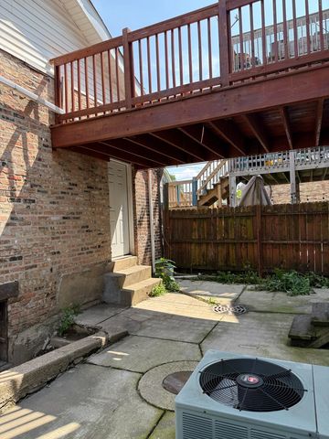2332 W 24th Place, Chicago, IL 60608