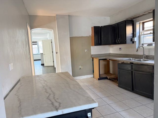 2332 W 24th Place, Chicago, IL 60608