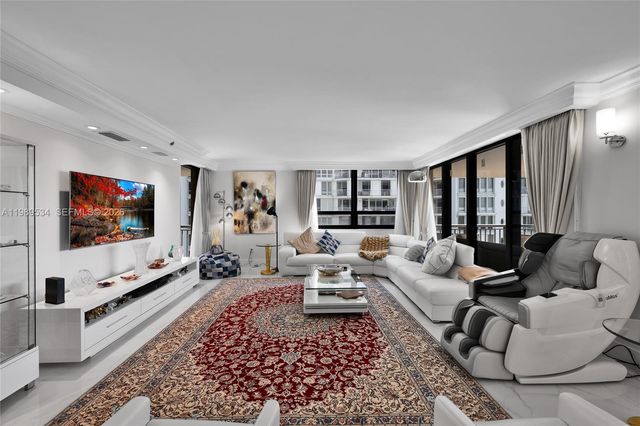 10175 Collins Ave 806, Bal Harbour, FL 33154