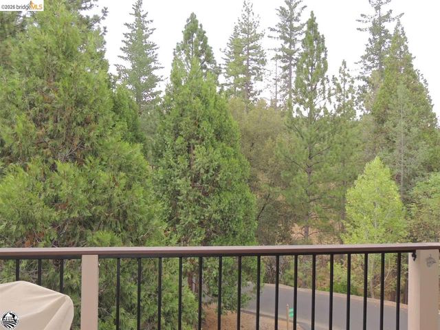 12046 Breckenridge, Groveland, CA 95321