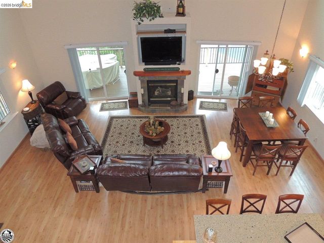 12046 Breckenridge, Groveland, CA 95321