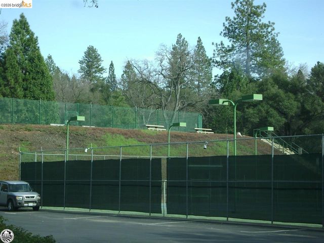 12046 Breckenridge, Groveland, CA 95321