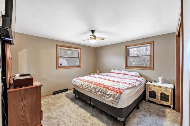 2880 LUMBER LANE, Green Bay, WI 54313