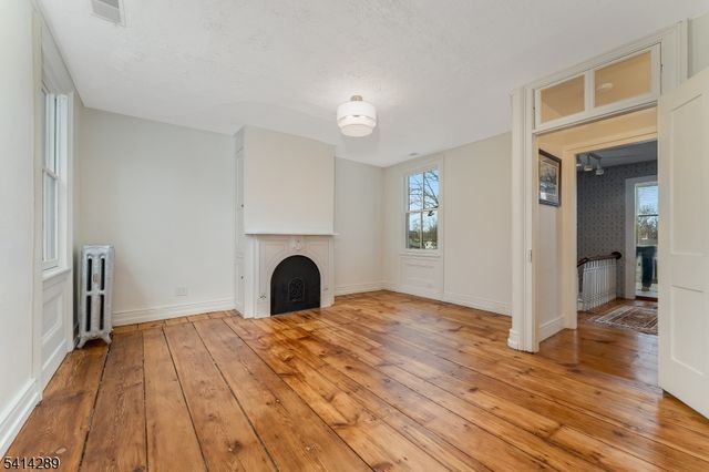 68 W Main St, Clinton Town, NJ 08809