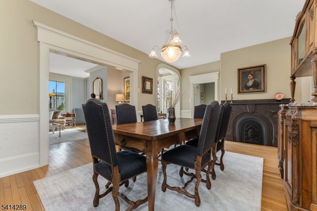 68 W Main St, Clinton Town, NJ 08809