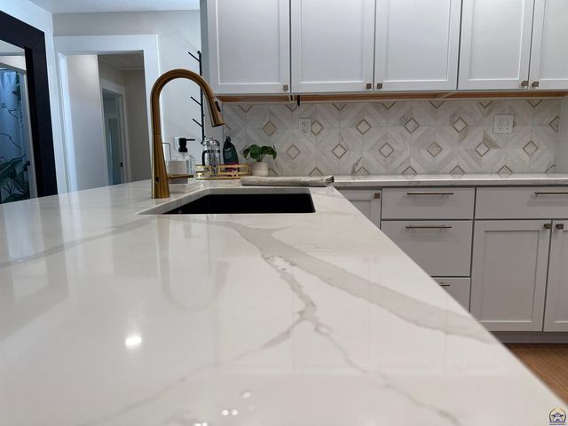 410 Turner Rd, Emporia, KS 66801