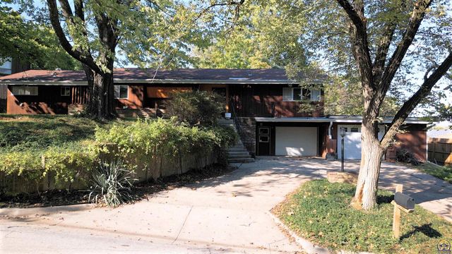 410 Turner Rd, Emporia, KS 66801