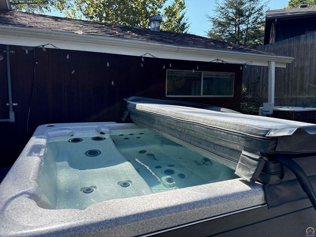 410 Turner Rd, Emporia, KS 66801