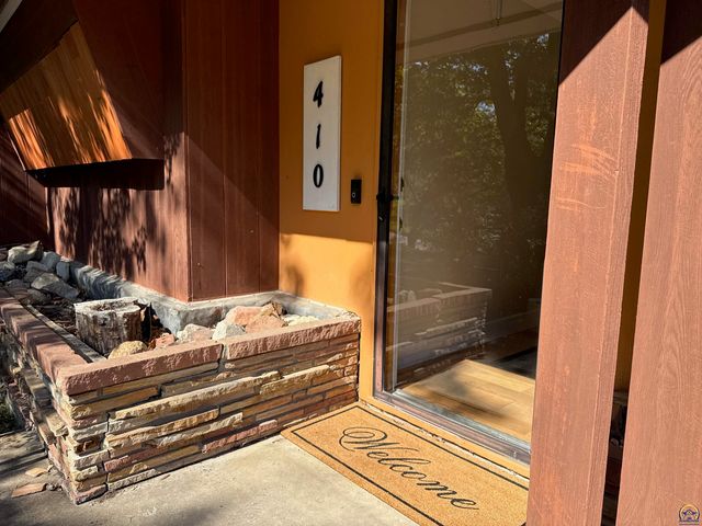 410 Turner Rd, Emporia, KS 66801