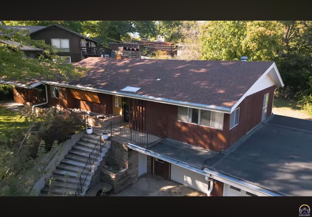 410 Turner Rd, Emporia, KS 66801