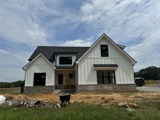 3151 Sulphur Springs Rd, Clarksville, TN 37043