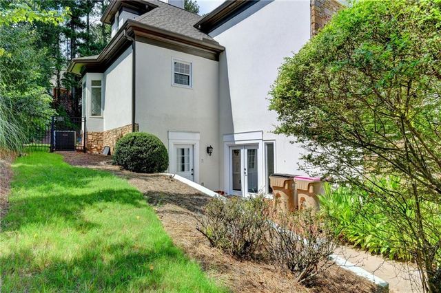 3154 Saint Ives Country Club Parkway, Johns Creek, GA 30097