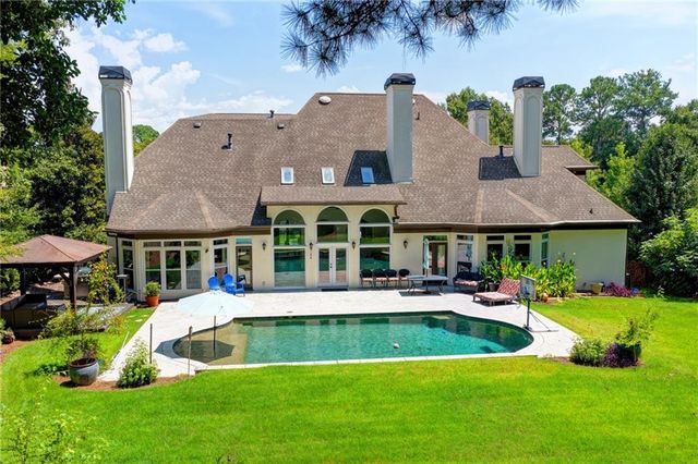3154 Saint Ives Country Club Parkway, Johns Creek, GA 30097