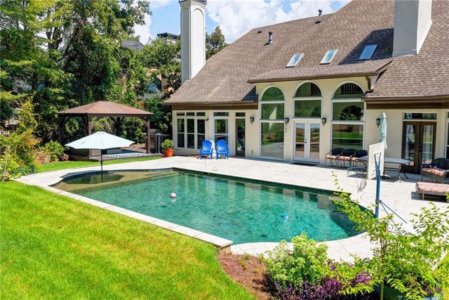 3154 Saint Ives Country Club Parkway, Johns Creek, GA 30097