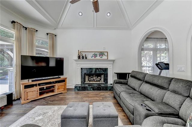 3154 Saint Ives Country Club Parkway, Johns Creek, GA 30097