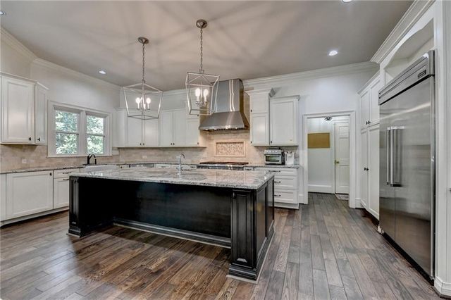 3154 Saint Ives Country Club Parkway, Johns Creek, GA 30097